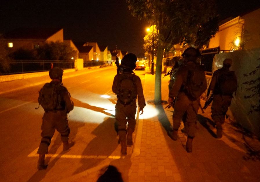 IDF forces in action following deadly attack in Halamish, July 22, 2017. (IDF Spokesperson's Unit)