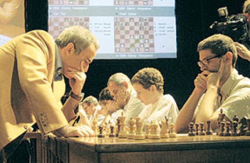 GaryKasparov311 (photo credit: Ron Friedman)