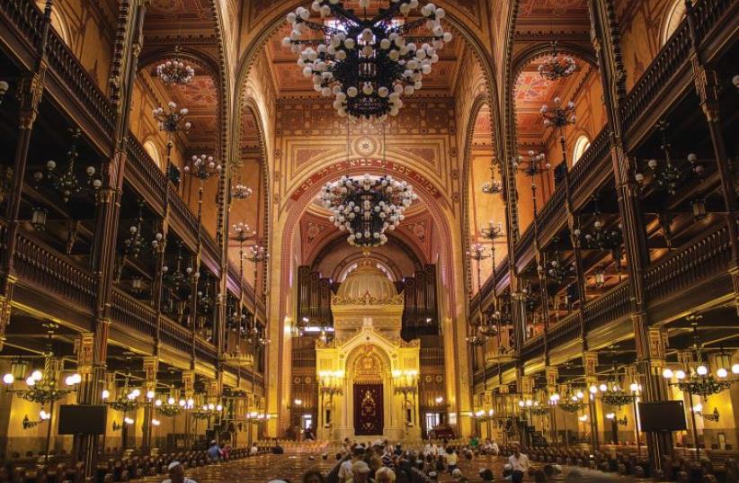 Dohány Street Synagogue, Budapest (photo credit: LENNART TANGE/FLICKR)