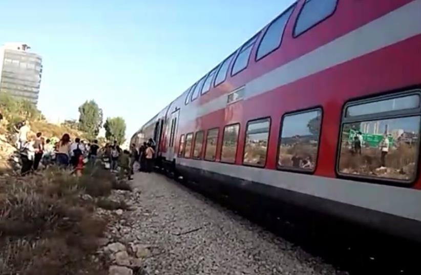 Northbound train which made emergency stop near Haifa (photo credit: GUY BAZAK)