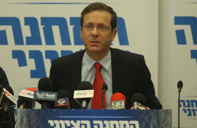 Isaac Herzog (photo credit: MARC ISRAEL SELLEM/THE JERUSALEM POST)