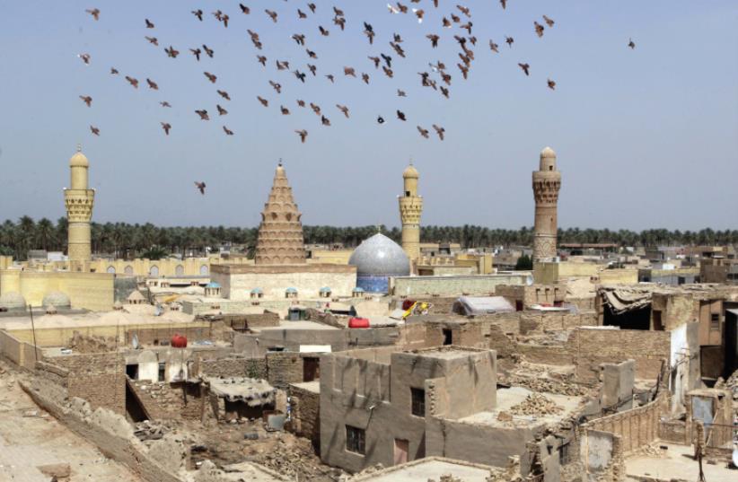 A JEWISH shrine containing the tomb of the prophet Ezekiel in the Iraqi town of Kifl, south of Baghdad. The author describes his last Passover in Iraq. (photo credit: REUTERS)