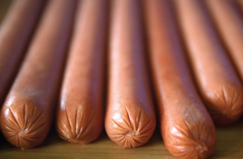 Hot dogs in hot dog eating contest. (photo credit: REUTERS)