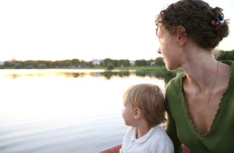 Mother and child at the lake (photo credit: ING IMAGE/ASAP)