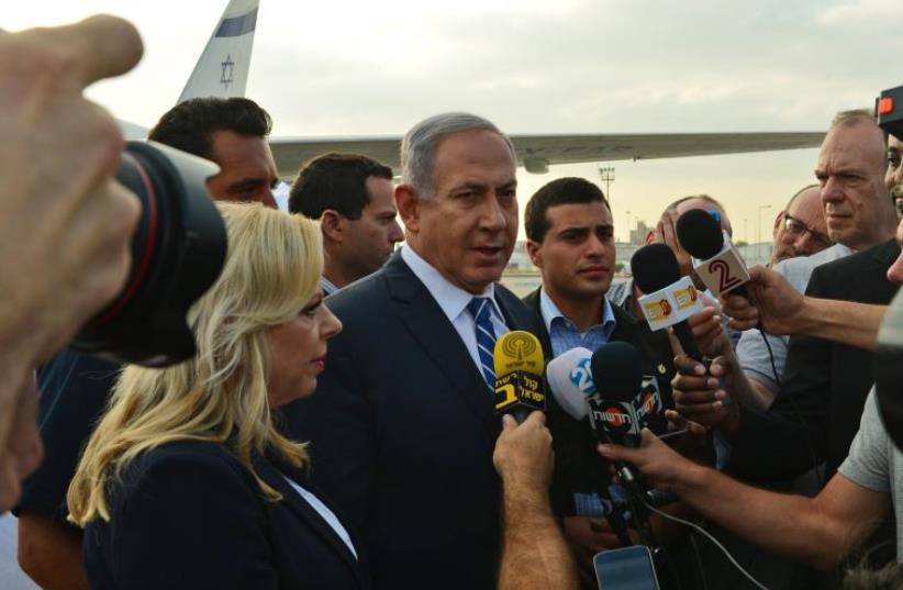 Netnyahu embarks on historic journey to Africa- July 4, 2016 (photo credit: PRIME MINISTER'S OFFICE)