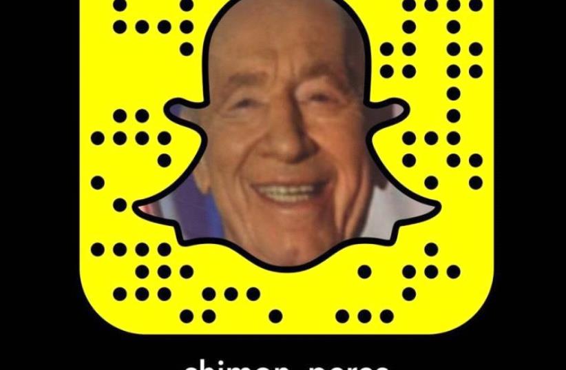 Former President Shimon Peres on Snapchat. (photo credit: FACEBOOK)