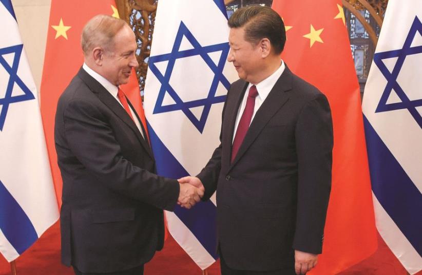 Le président chinois Xi Jin Ping et Benjamin Netanyahu (photo credit: REUTERS)