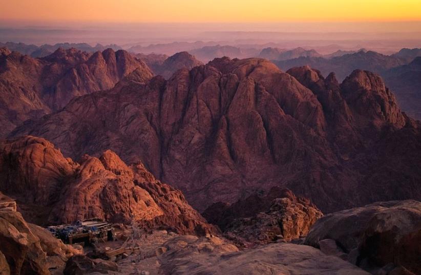 The view from the summit of Mount Sinai (photo credit: Wikimedia Commons)