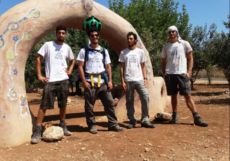 Members of the Society for the Protection of Nature in Israel traverse and photograph the Israel Trail (credit: SPNI)