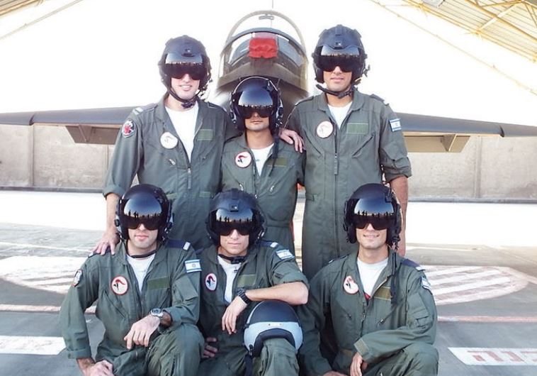 The graduates of the IDF’s 171st Pilots’ Course will be sworn in tomorrow at Hatzerim Airbase, with six of them crediting much of their success to their background in sports (credit: IDF SPOKESPERSON'S UNIT)