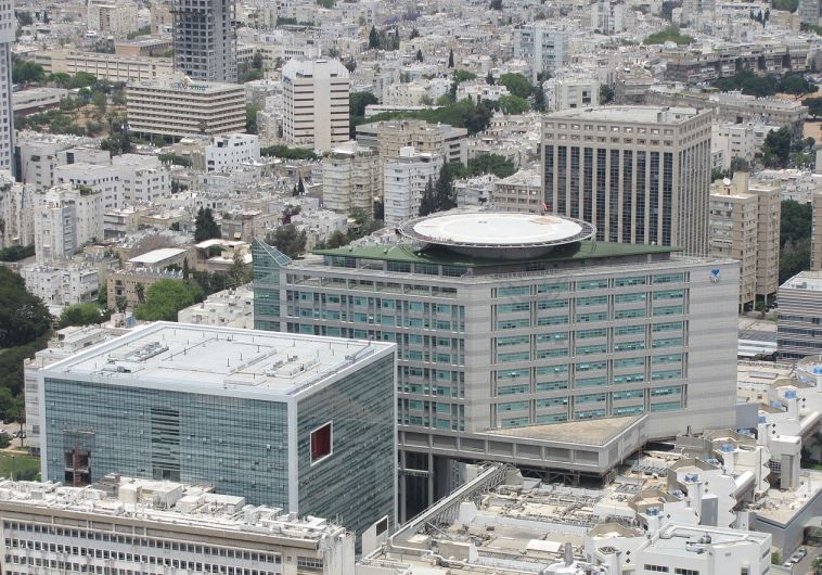 Ichilov hospital and Sourasky Medical Centre in Tel Aviv. (credit: WIKIMEDIA COMMONS/GELLERJ)