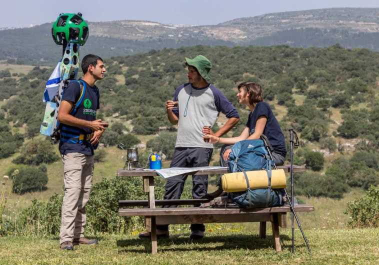 SPNI youth members on Israel's National Trail with Google Street View cameras 
