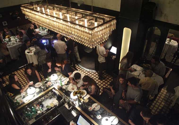 ZouBisou on Lebanese night