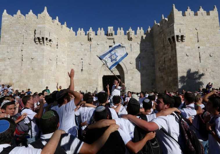 Jewish youth gather outside Damascus gate on 'Jerusalem Day,' May 17, 2015.