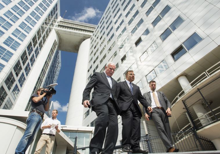 Palestinian Authority Foreign Minister Riad al-Malki (C) leaves the ICC at the Hague [File]