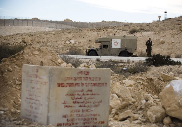 An IDF soldier near the border fence between Israel and Egypt. 