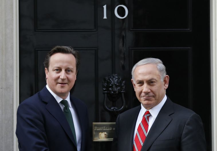 Britain's Prime Minister David Cameron (L) greets Prime Minister Benjamin Netanyahu at Number 10 Downing Street in London, April 17, 2013