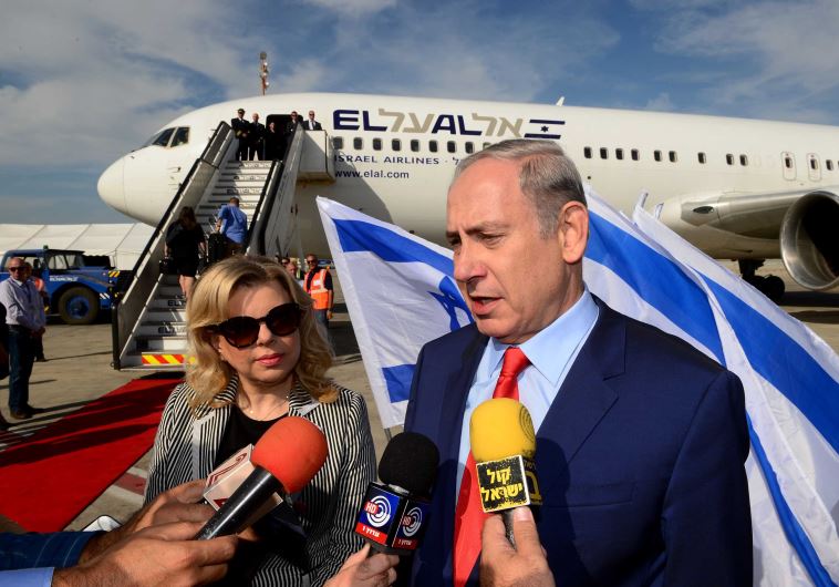 Benjamin and Sara Netanyahu board a plane ahead of the UN General Assembly in New York