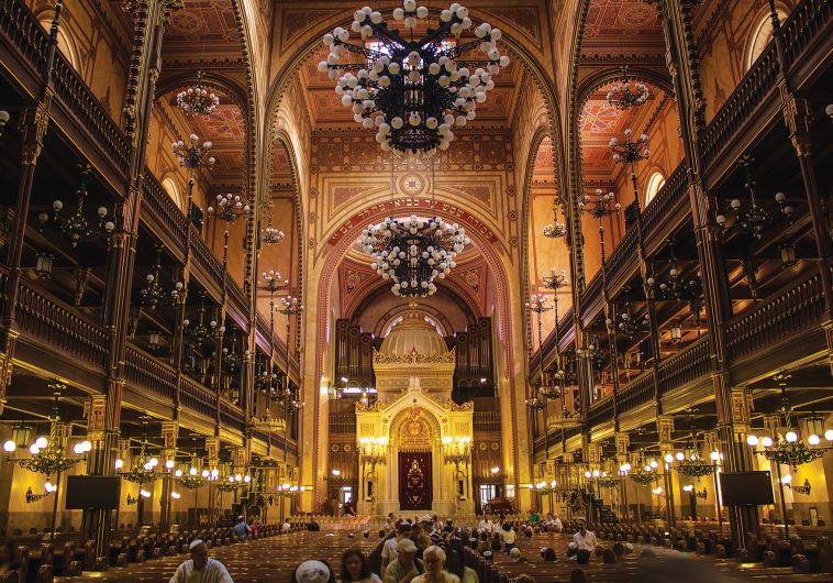 Dohány Street Synagogue, Budapest