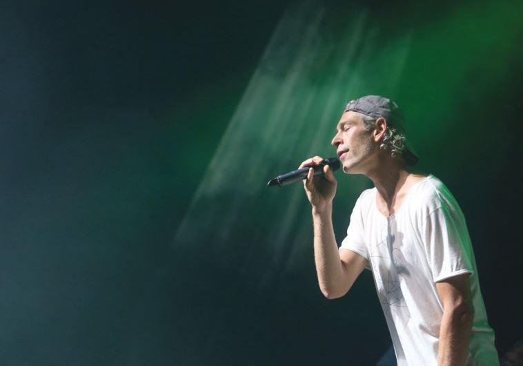 AMID AN atmosphere of high tension, American rapper Matisyahu delighted many local fans during his performance at Sultan’s Pool in Jerusalem.