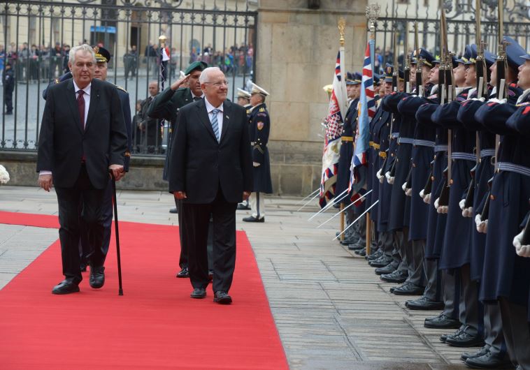 CZECH PRESIDENT Milos Zeman welcomes President Reuven Rivlin at Prague Castle