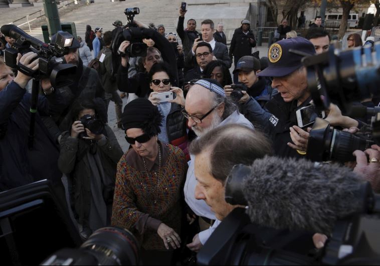 Israeli spy Jonathan Pollard leaves a federal courthouse in New York