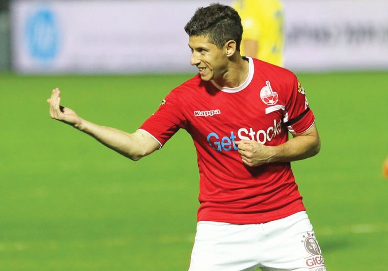 Hapoel Beersheba midfielder Maor Melikson celebrates after scoring his team’s second goal in last night’s 2-1 win over Maccabi Tel Aviv at Bloomfield Stadium
