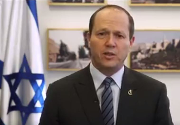 Jerusale mayor Nir Barkat announces he has registered to the Likud party in video message