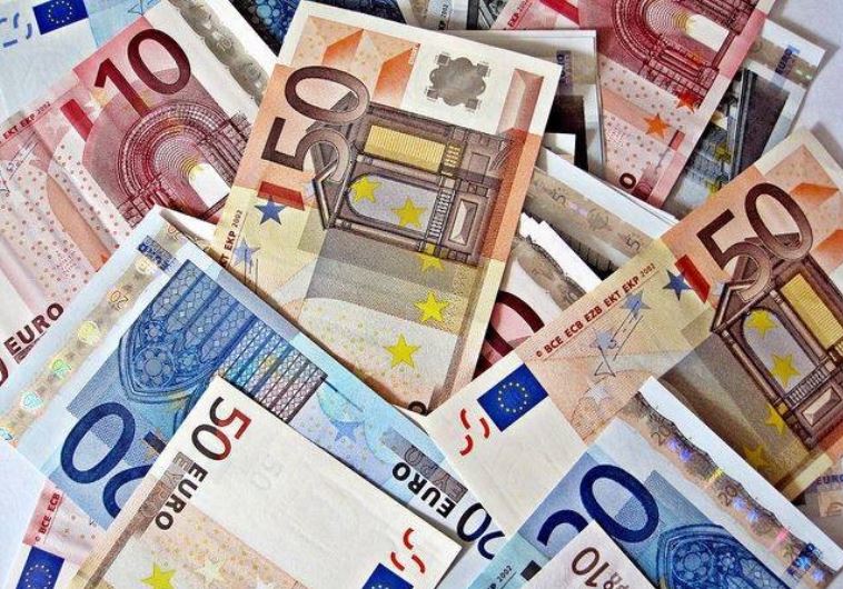 Euro (illustrative)