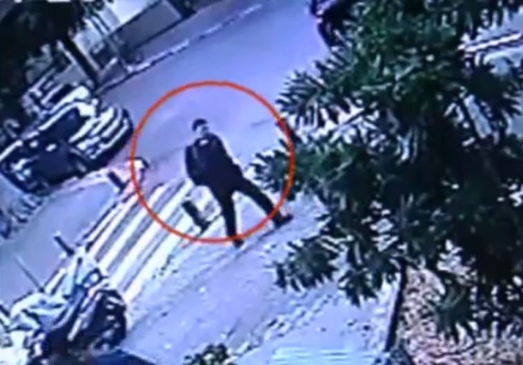 Tel Aviv gunman at Dizengoff Street