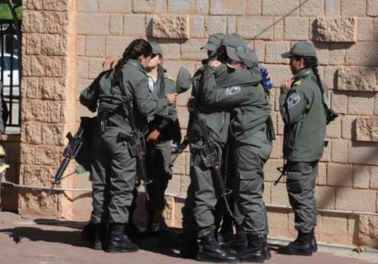 Border Police officers mourn at the funeral for slain coporal Hadar Cohen, February 4, 2016  