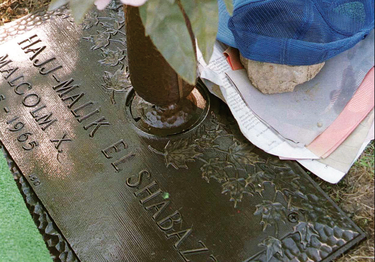 THE GRAVE of civil rights leader Malcolm X at Ferncliff Cemetery in Ardsley, New York.