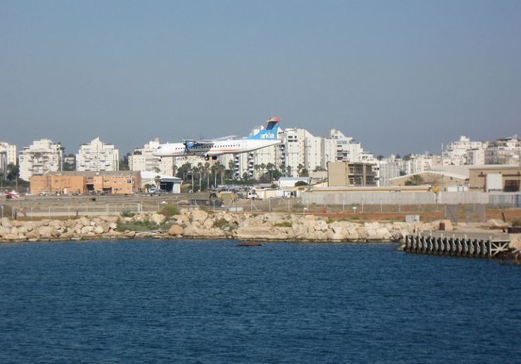 Sde Dov airport