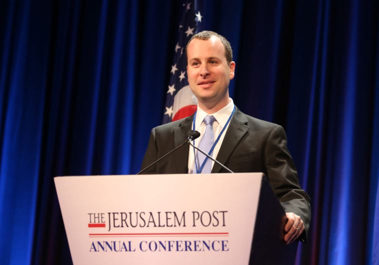 Yaakov Katz speaking at the JPost Annual Conference
