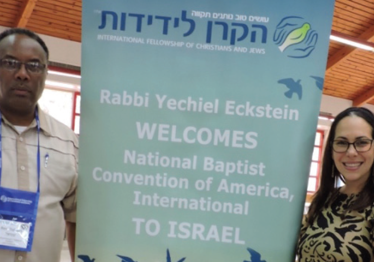 BLACK PASTORS meet with Yael Eckstein at the Caesarea Aqueducts