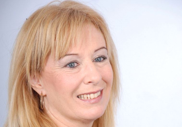 Diana Cass, British-Israeli comedian