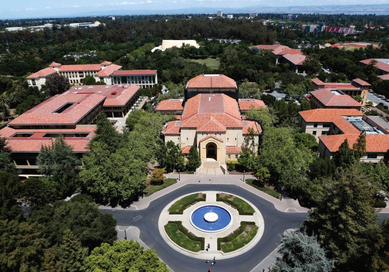 THE STANFORD campus in California. The authors argue that organizations such as Hillel and Chabad can help confront anti-Israel views.