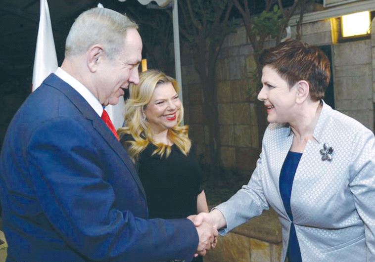 PRIME MINISTER Benjamin Netanyahu and his wife, Sara, greet Polish Prime Minister Beata Szydlo, who had dinner with them at their residence in Jerusalem on Monday night.