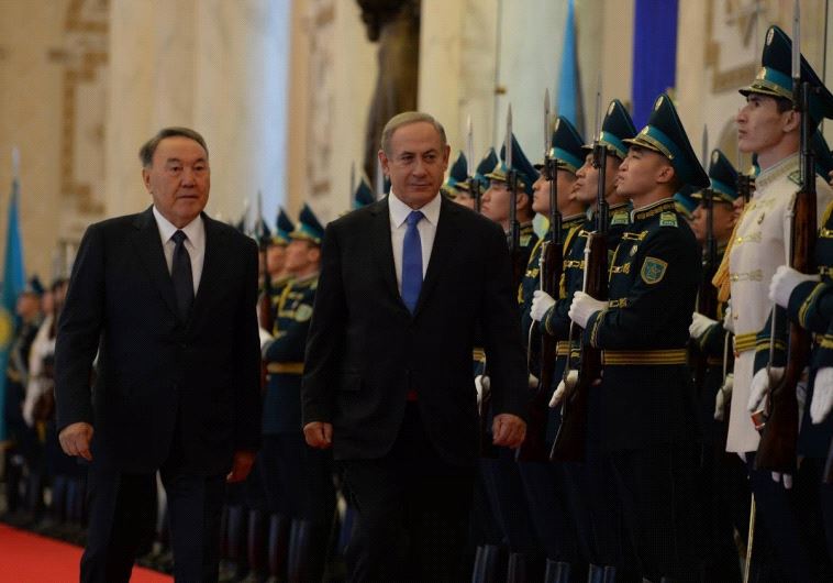 Prime Minister Benjamin Netanyahu with Kazakhstan President Nursultan Nazarbayev