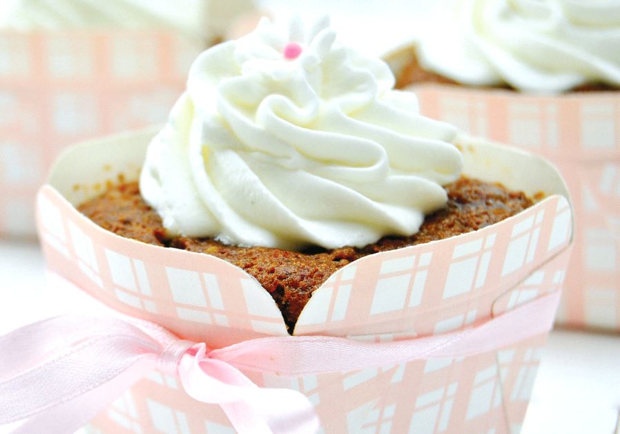 Date cupcakes