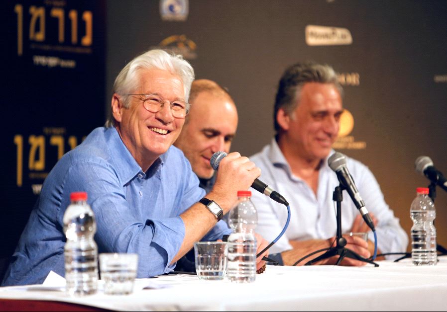Actor Richard Gere (L), director Joseph Cedar (C) and actor Lior Ashkenazi hold a news conference following the screening of the film "Norman: The Moderate Rise And Tragic Fall Of A New York Fixer" at the Jerusalem Cinematheque, in Jerusalem March 9, 2017. 