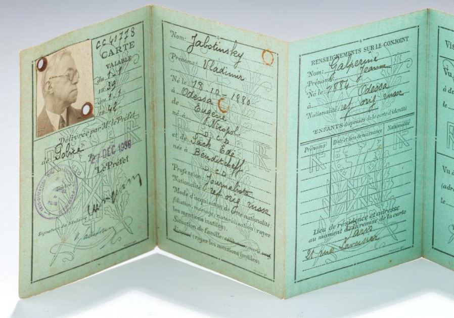 Jabotinsky's passport.