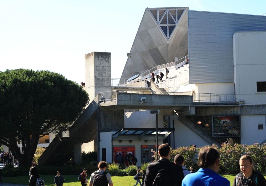 San Francisco State University - Cesar Chavez Student Center