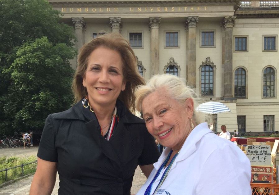 Israeli MK Aliza Lavie pictured with Holocaust survivor Devorah Weinstein at Humboldt Unviersity, Berlin.