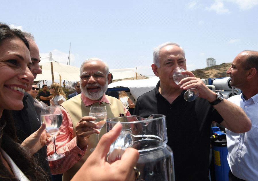 Israeli Prime Minister Benjamin Netanyahu and Indian Prime Minister Narendra Modi tour Dor Beach on the third day of Modi's visit to Israel‏