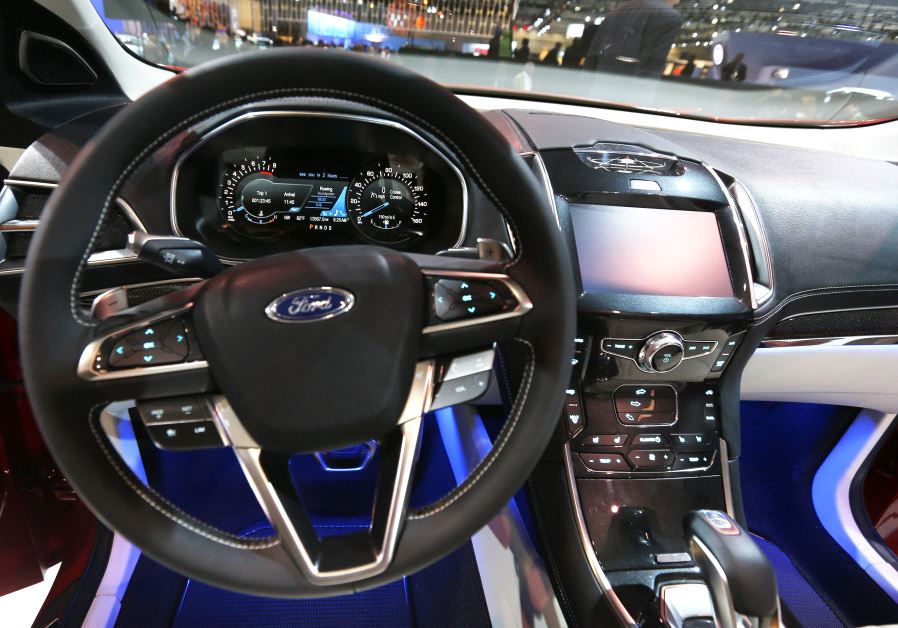 Interior of Ford Edge Concept vehicle is pictured at the 2013 Los Angeles Auto Show in Los Angeles, California November 20, 2013.